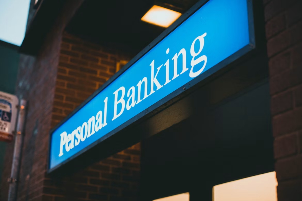 bank dating scam